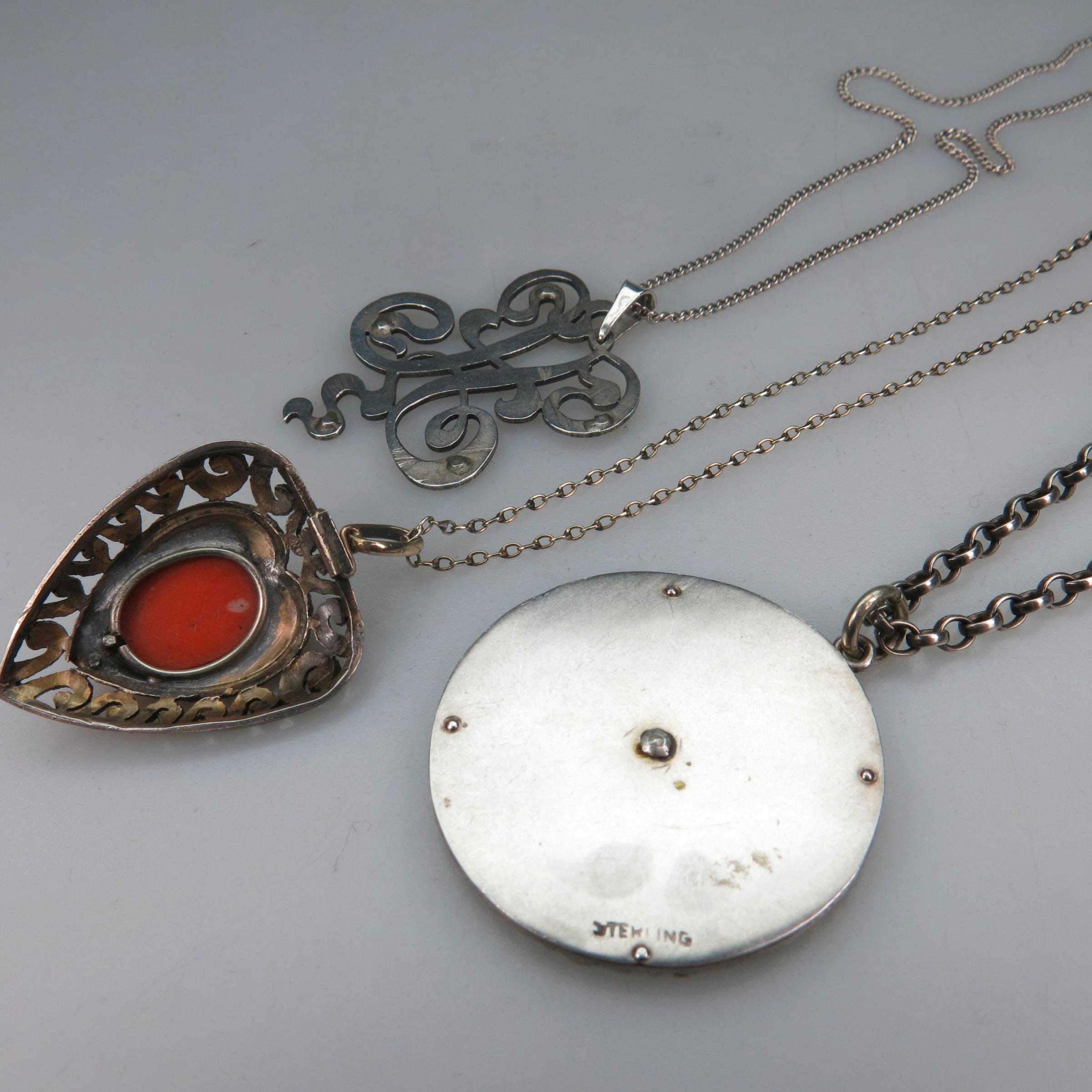 3 Various Pendants And Chains