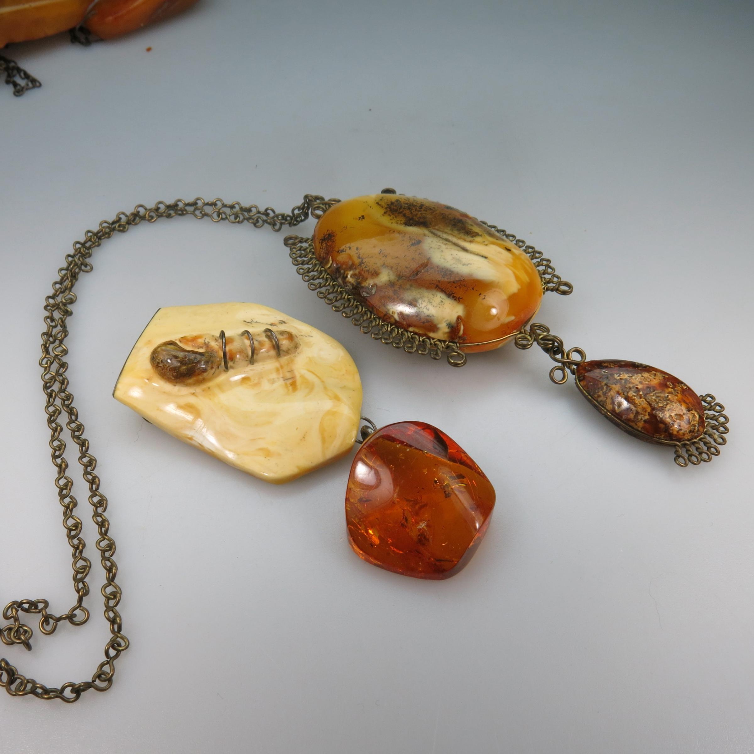 Small Quantity Of Various Amber And Metal Jewellery