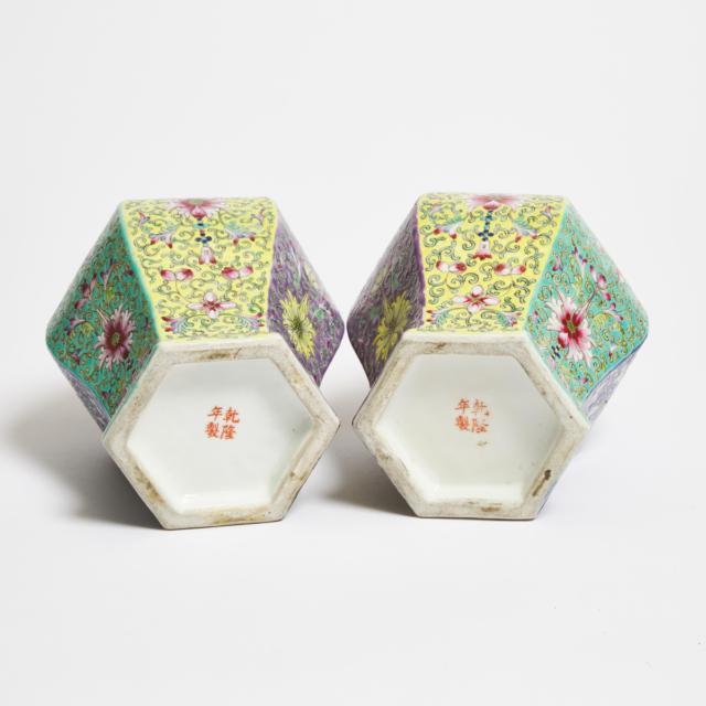 A Pair of Enameled Hexagonal Vases and Covers, Republican Period (1912-1949)