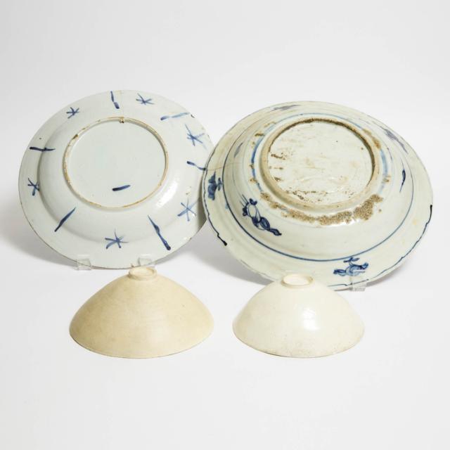 Two Blue and White Swatow Chargers, Together With Two Ding-Type Bowls