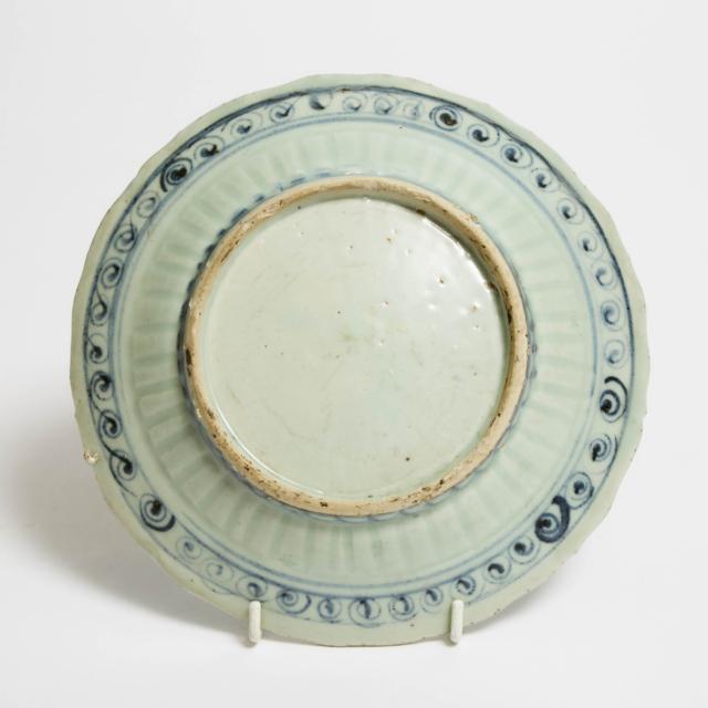 A Swatow Blue and White 'Qilin' Dish, Ming Dynasty, 15th/16th Century