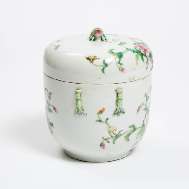 A Large Famille Rose 'Flower and Peach' Jar and Cover, Hongxian Mark, Republican Period (1912-1949)