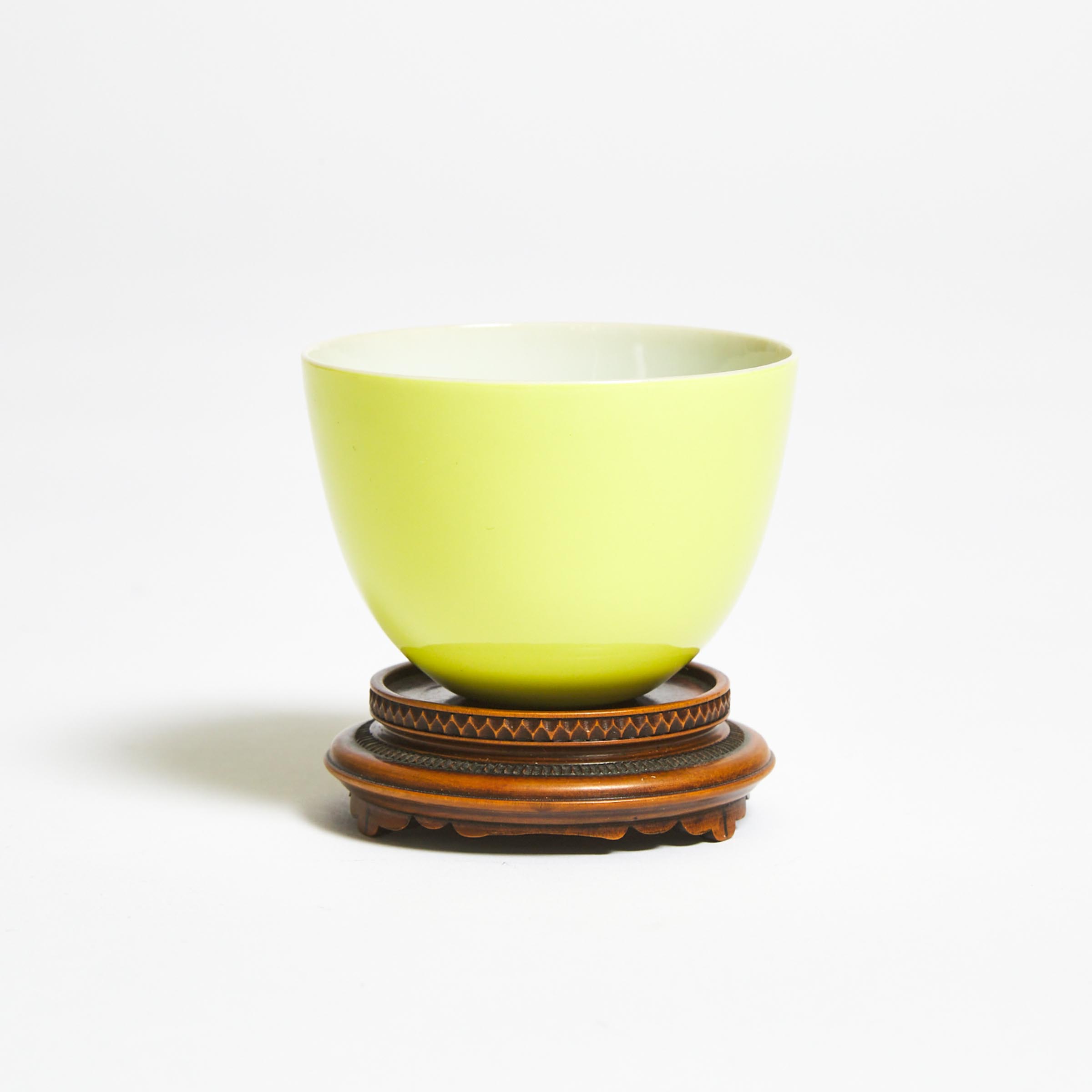 A Small Lemon-Yellow Enameled Cup, Ning Jing Tang Mark