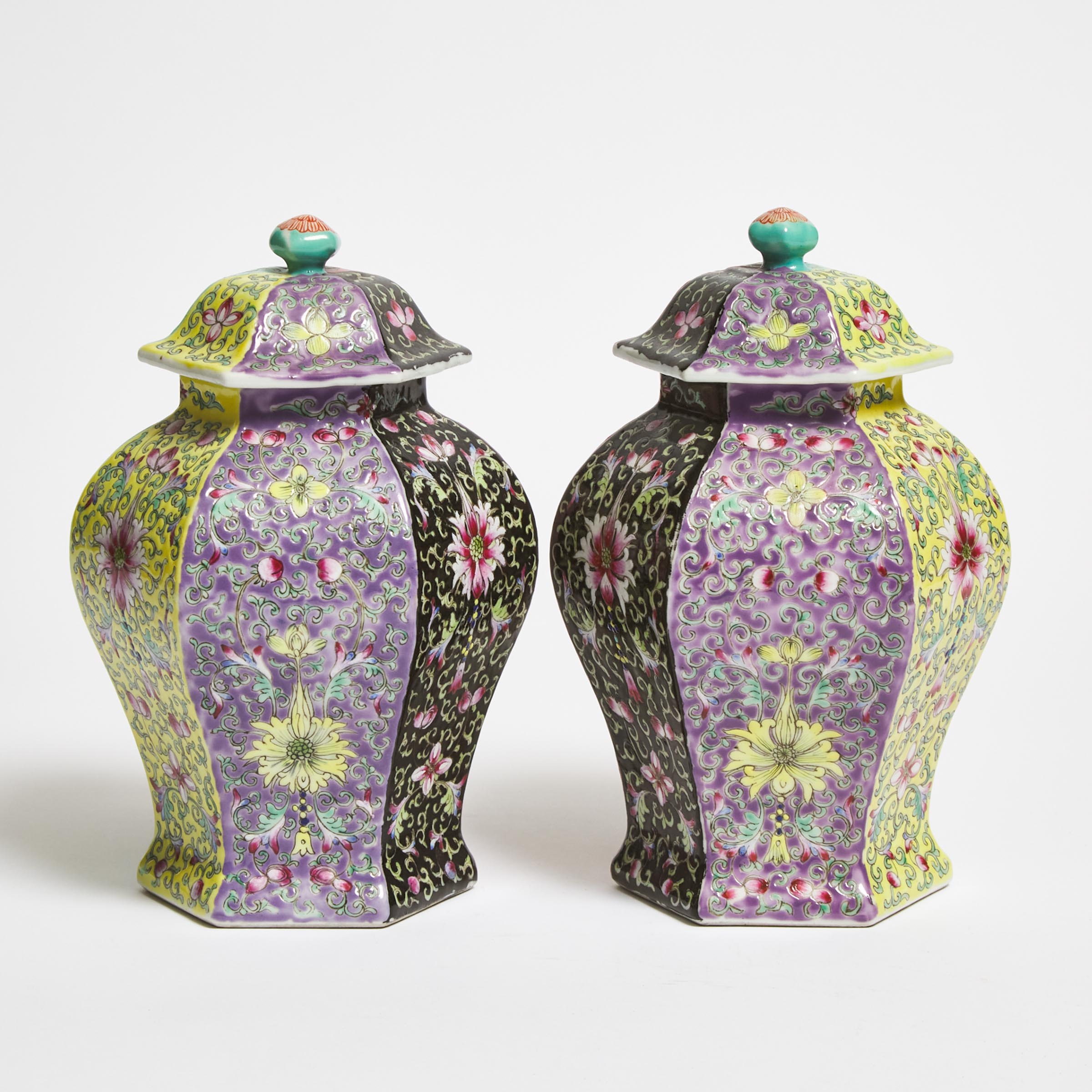 A Pair of Enameled Hexagonal Vases and Covers, Republican Period (1912-1949)