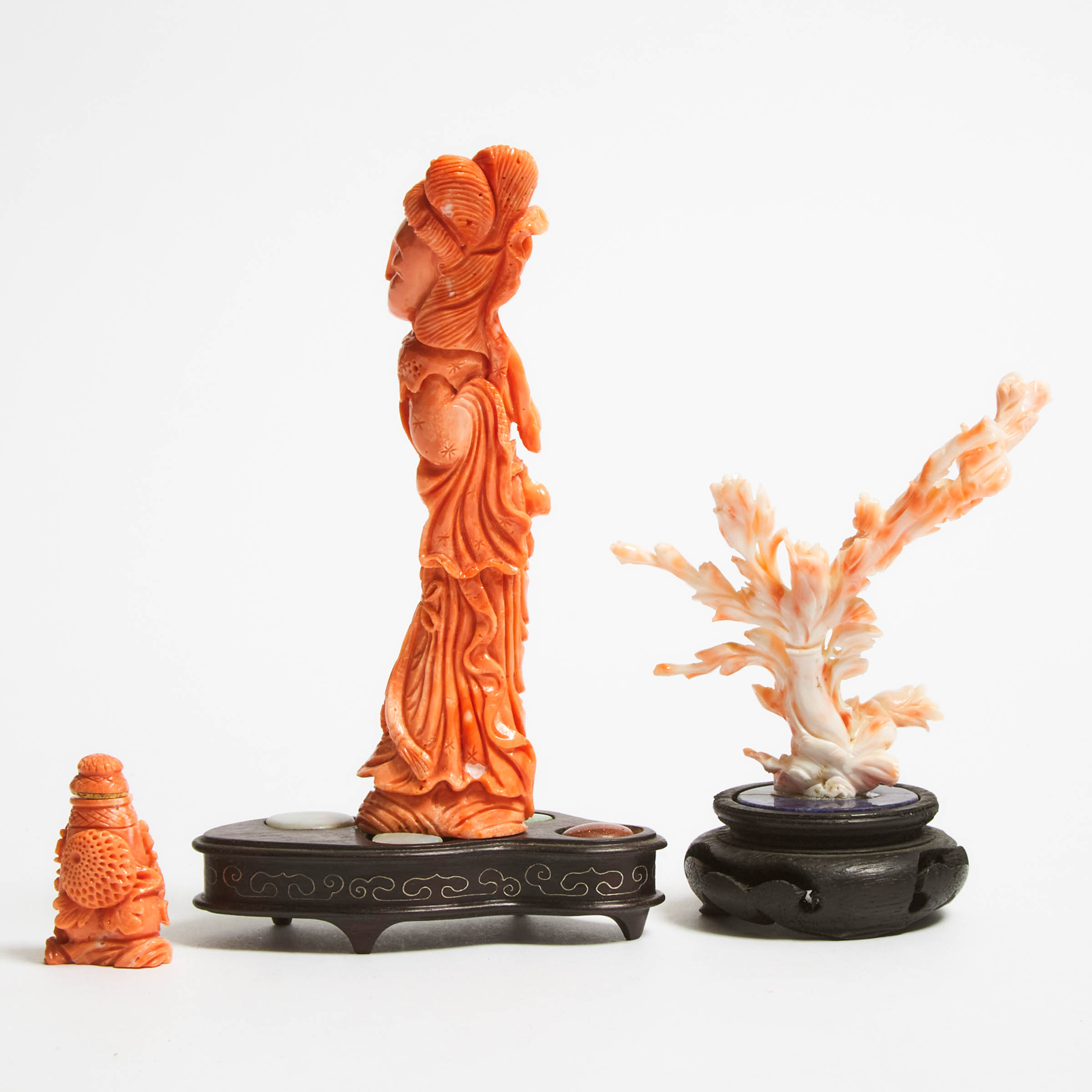 A Group of Three Coral Carvings, Late Qing/Republican Period