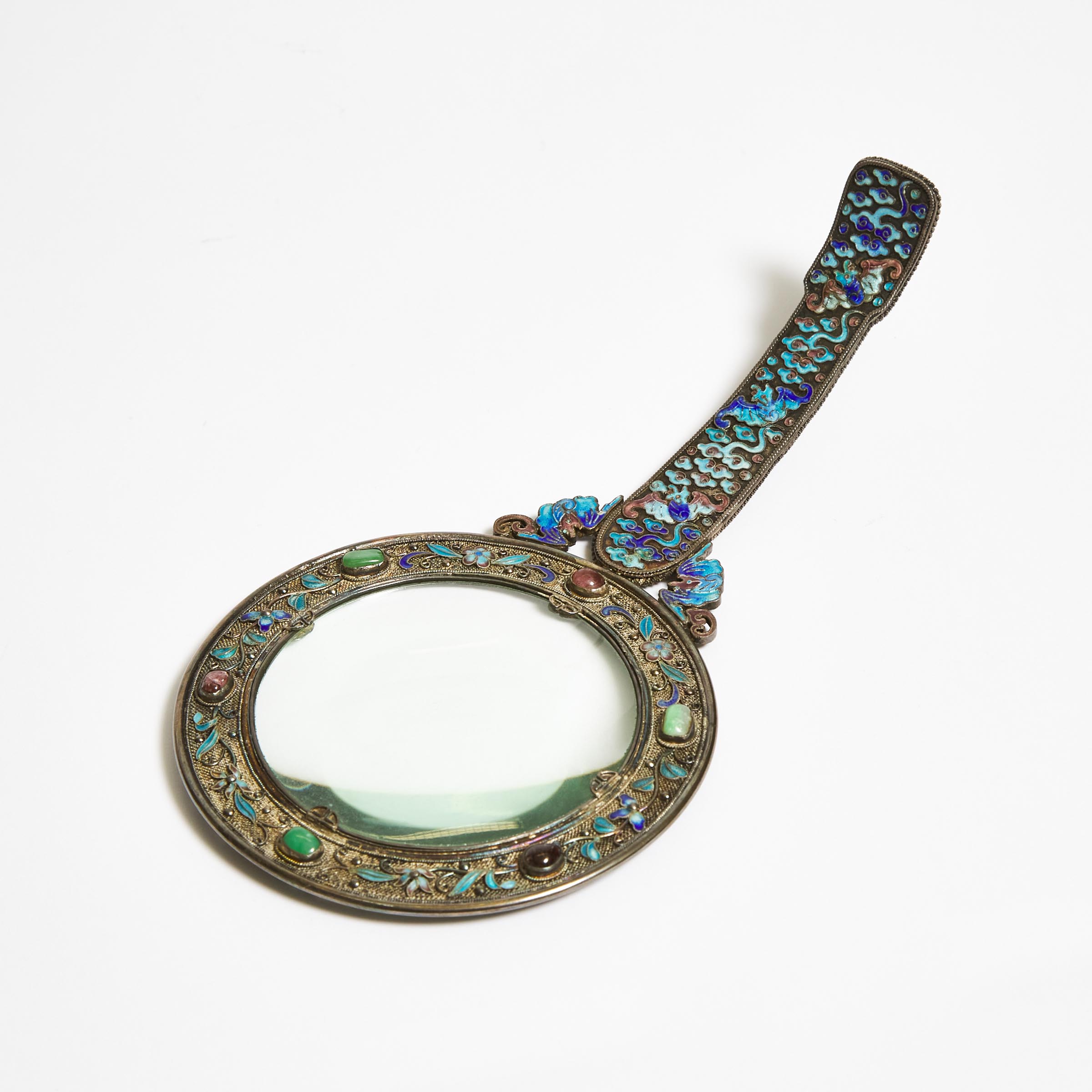 A Jade-Mounted Filigree Enamel Magnifying Glass, 19th/20th Century