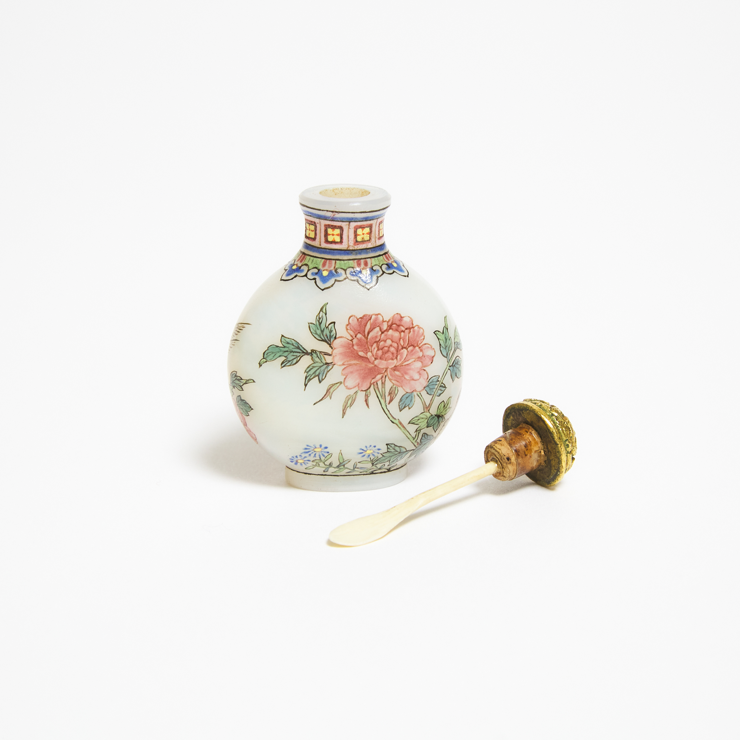 An Imperial-Style Famille Rose Enameled Glass Snuff Bottle, Mid 20th Century