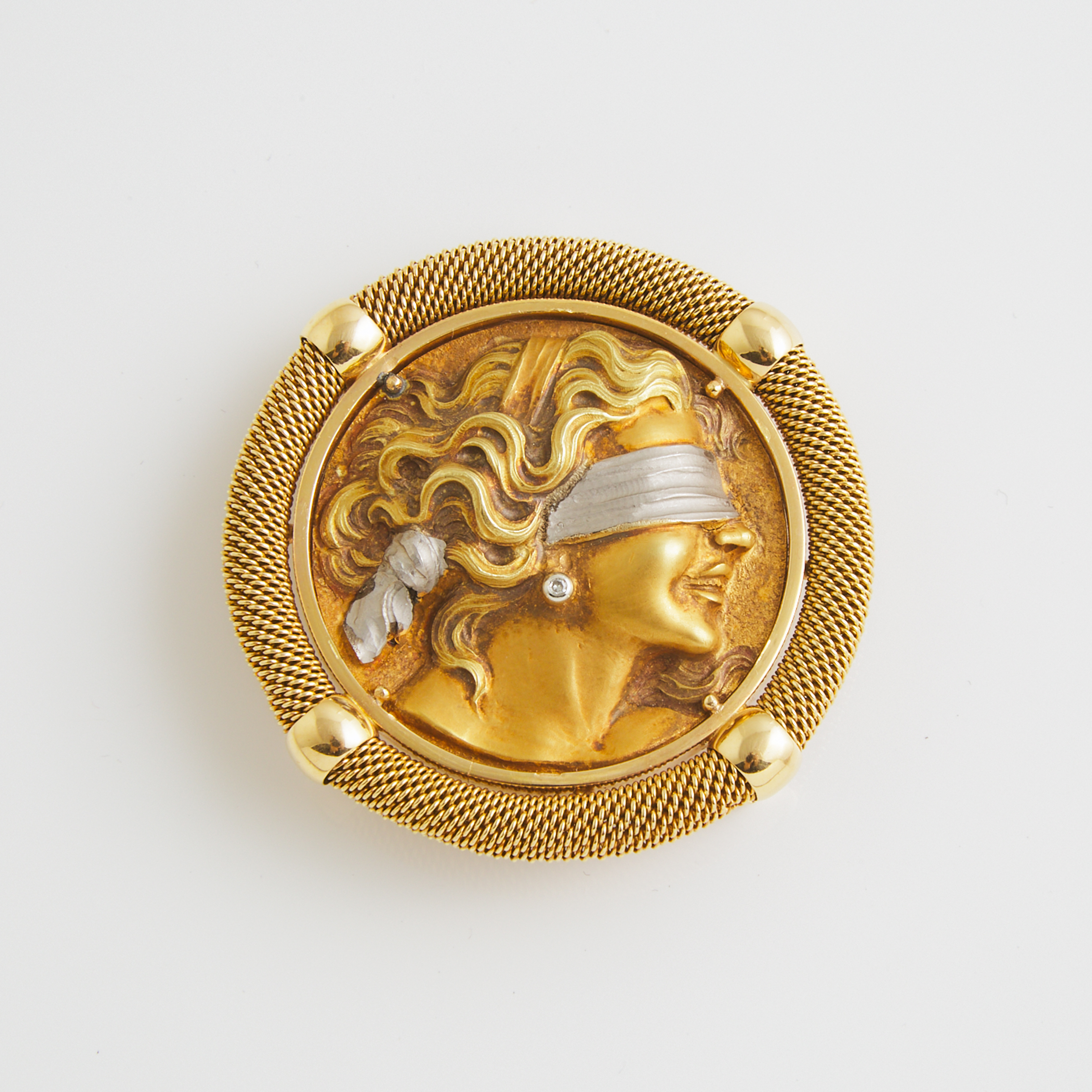 Italian 18k Yellow Gold Circular Brooch/Pendant
