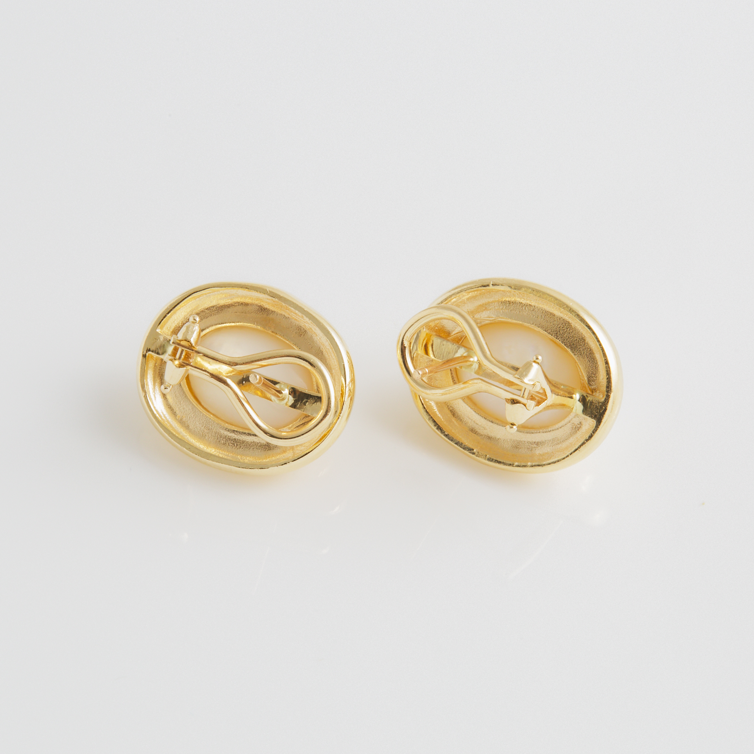 Pair of 14k Yellow Gold Button Earrings