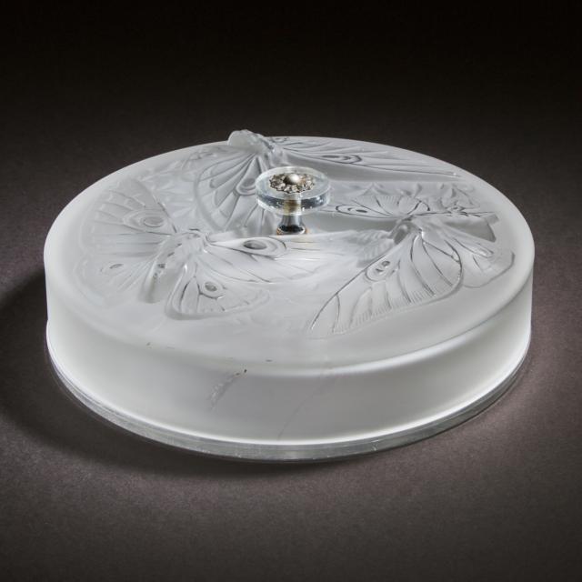 Verlys Moulded and Frosted Glass Powder Box, mid-20th century