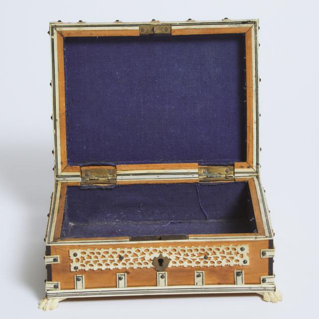 Vizagapatam Pierced Bone Overlaid Jewellery Casket, India, early 20th century