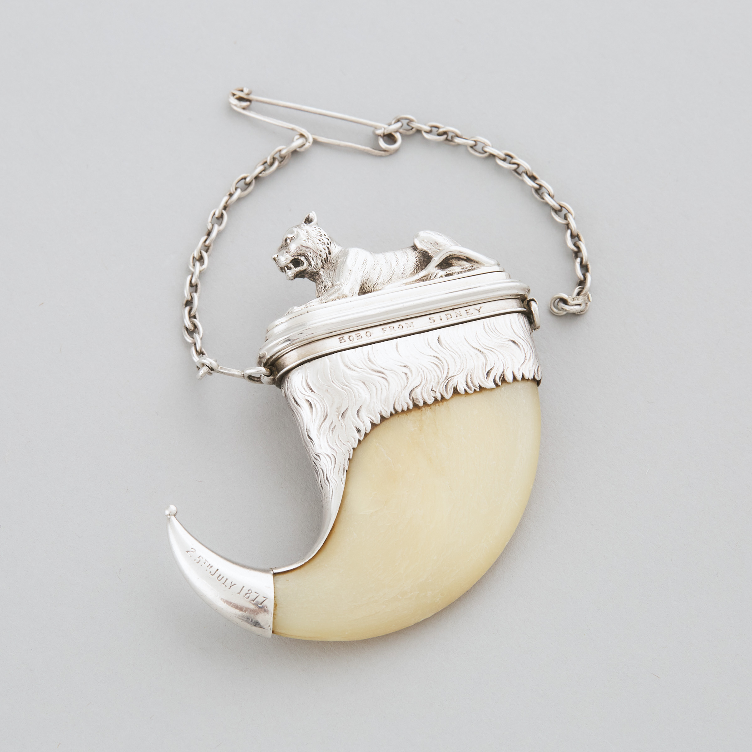 Victorian Silver Tiger's Claw Vinaigrette, Edward H. Stockwell, London, 1877