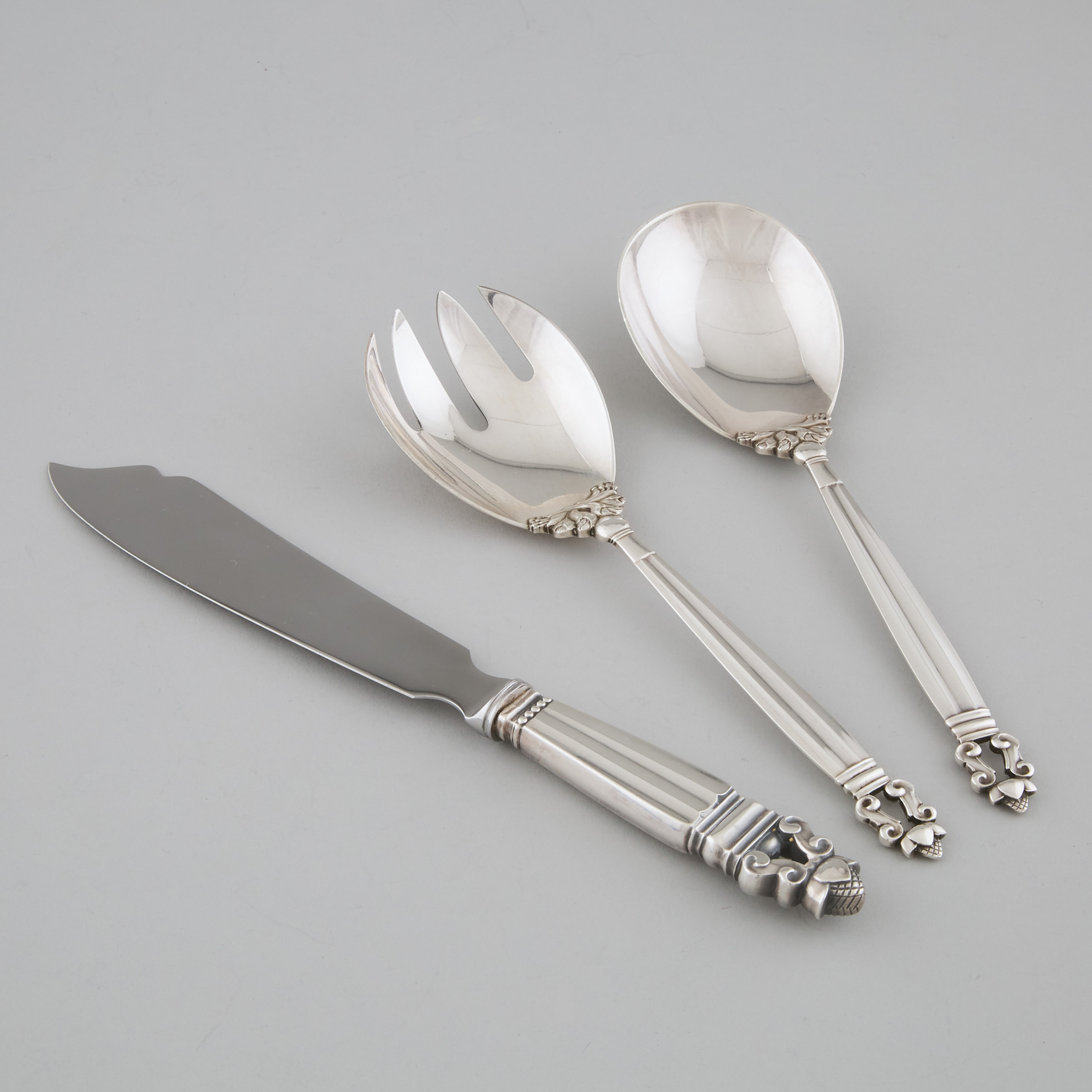Danish Silver 'Acorn' Pattern Salad Servers and a Serving Knife, Johan Rohde for Georg Jensen, Copenhagen, 20th century