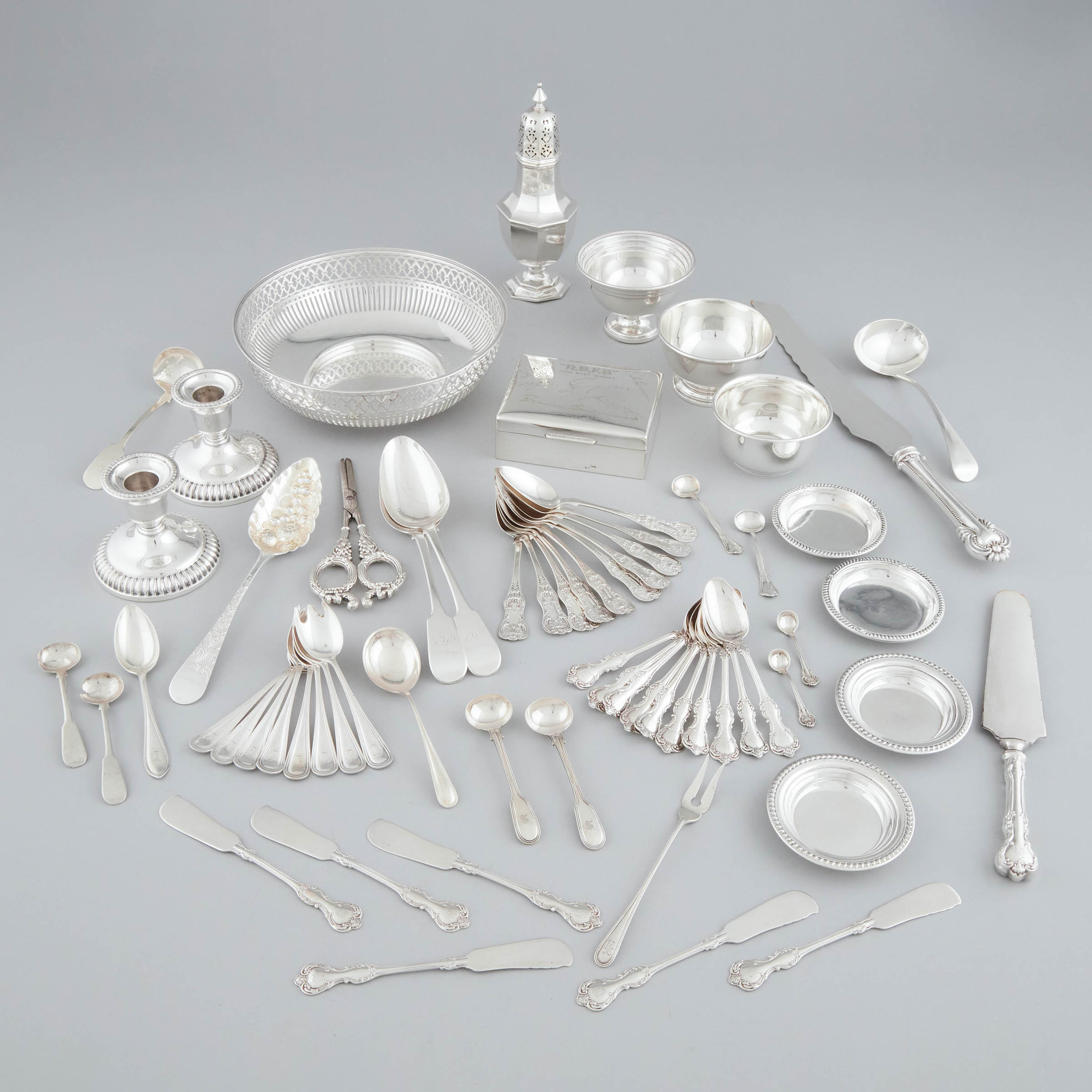 Group of North American, English and Scottish Silver, 19th/20th century