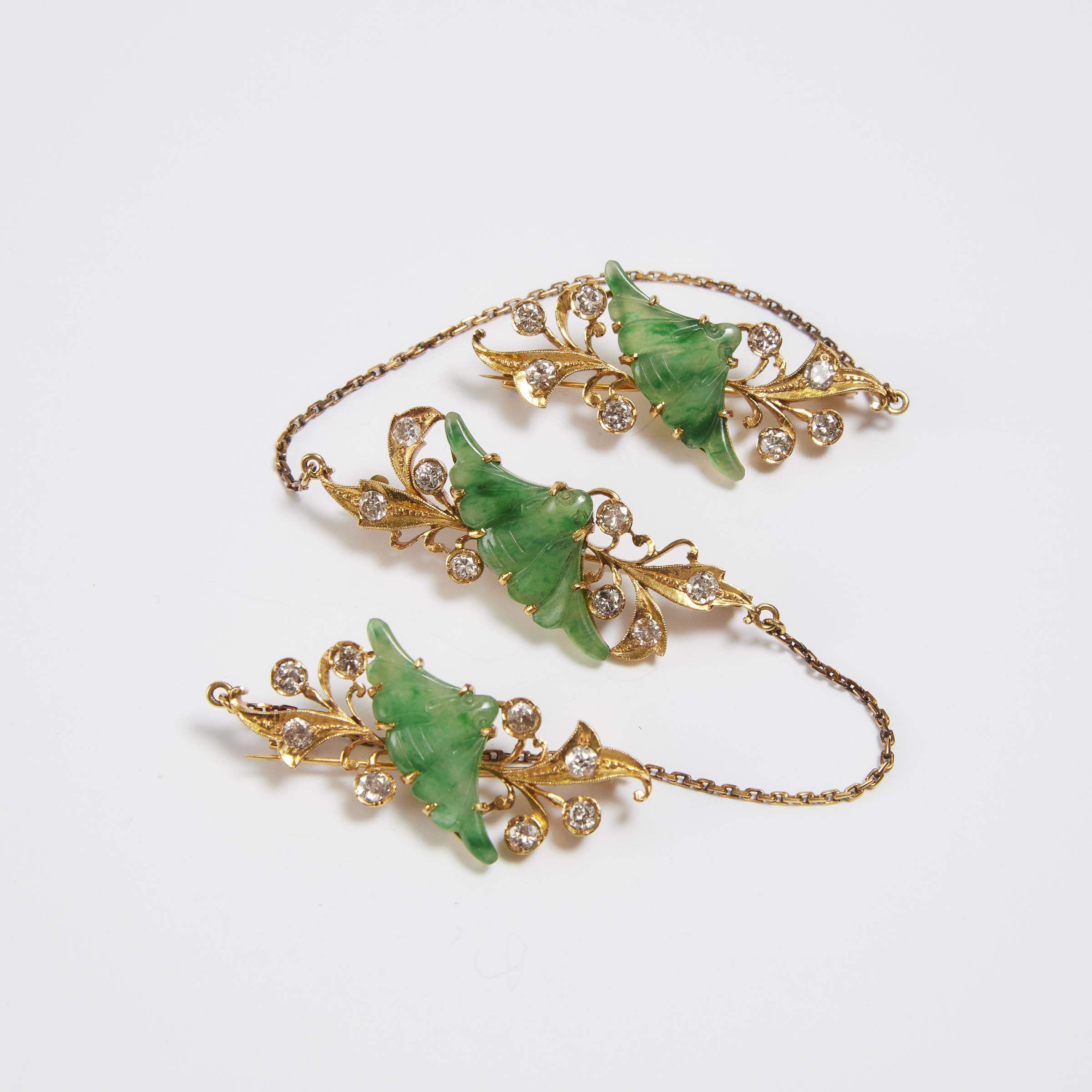 18k Gold and Diamond Mounted Linked Brooches Inset With Jadeite Bats, 20th Century