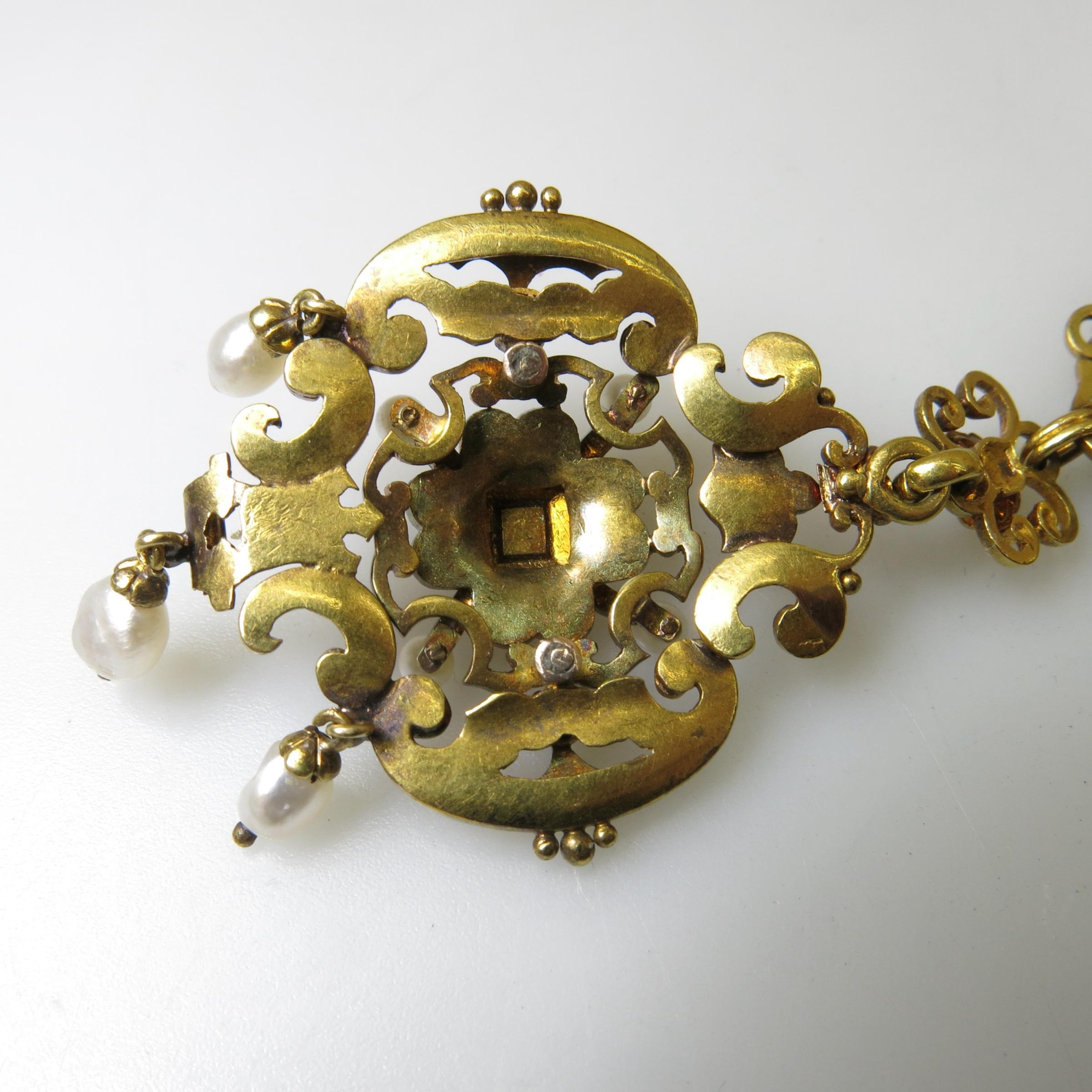 Austro-Hungarian 14k Yellow Gold Renaissance Revival Chain And Pendant