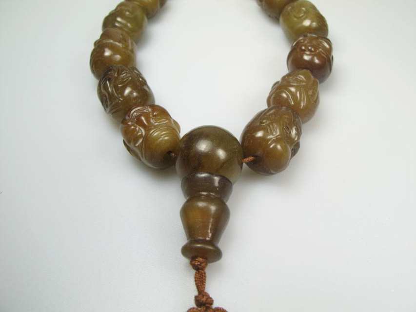 18 Carved Jade Prayer Beads