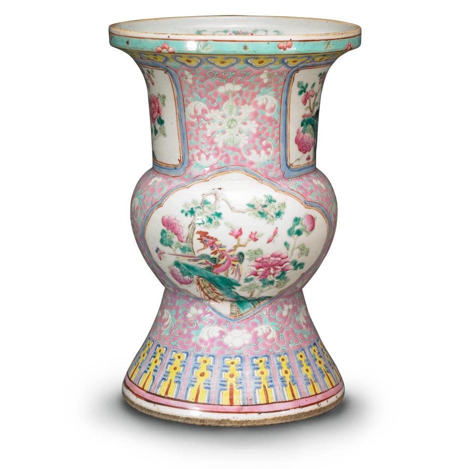 Famille Rose Yenyen vase, Qing Dynasty, 19th Century