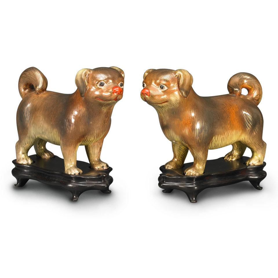 Pair of Export Gilt Lustre Dogs, Qing Dynasty, Guangxu Period (1875-1908)