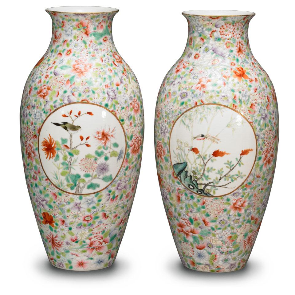 Pair of Millefleur Medallion Vases, Qianlong Mark, Qing Dynasty, Guangxu Period (1875-1908)