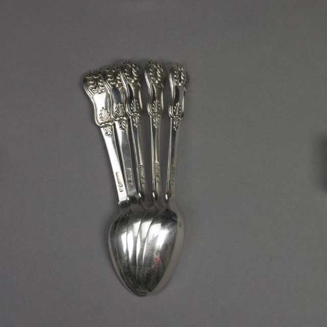 Five George III Scottish Silver Kings Pattern Table Spoons, Robert Gray & Son (of Glasgow), Edinburgh, 1817