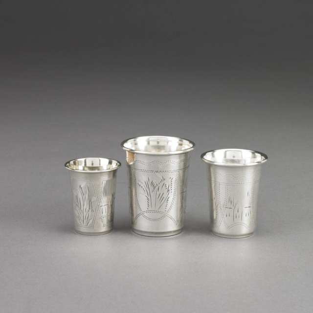 Three Russian Silver Small Beakers, Kiev, 1908-17