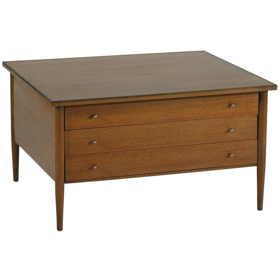 Paul McCobb (1917-1969) For H. Sachs, Connoisseur Collection Brass Bound Mahogany Low Table, Circa 1955