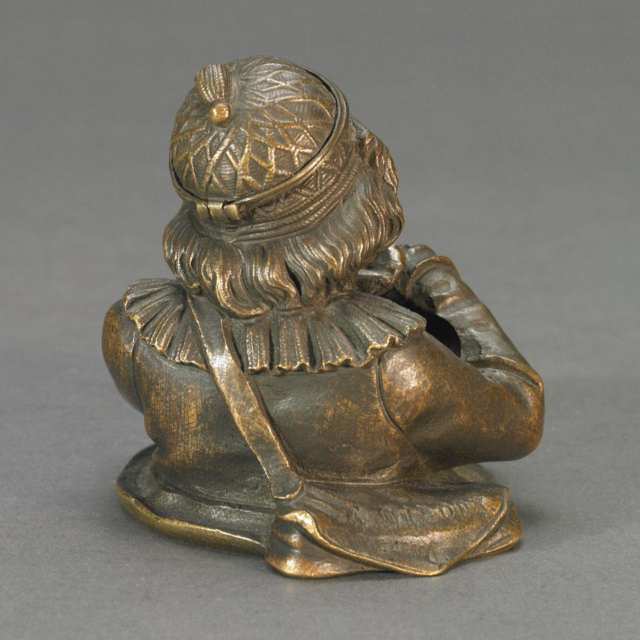 French Patinated Bronze Figural Inkwell by Alphonse Giroux, Modelled as a Smiling Boyer with Bag of Coins, 19th century