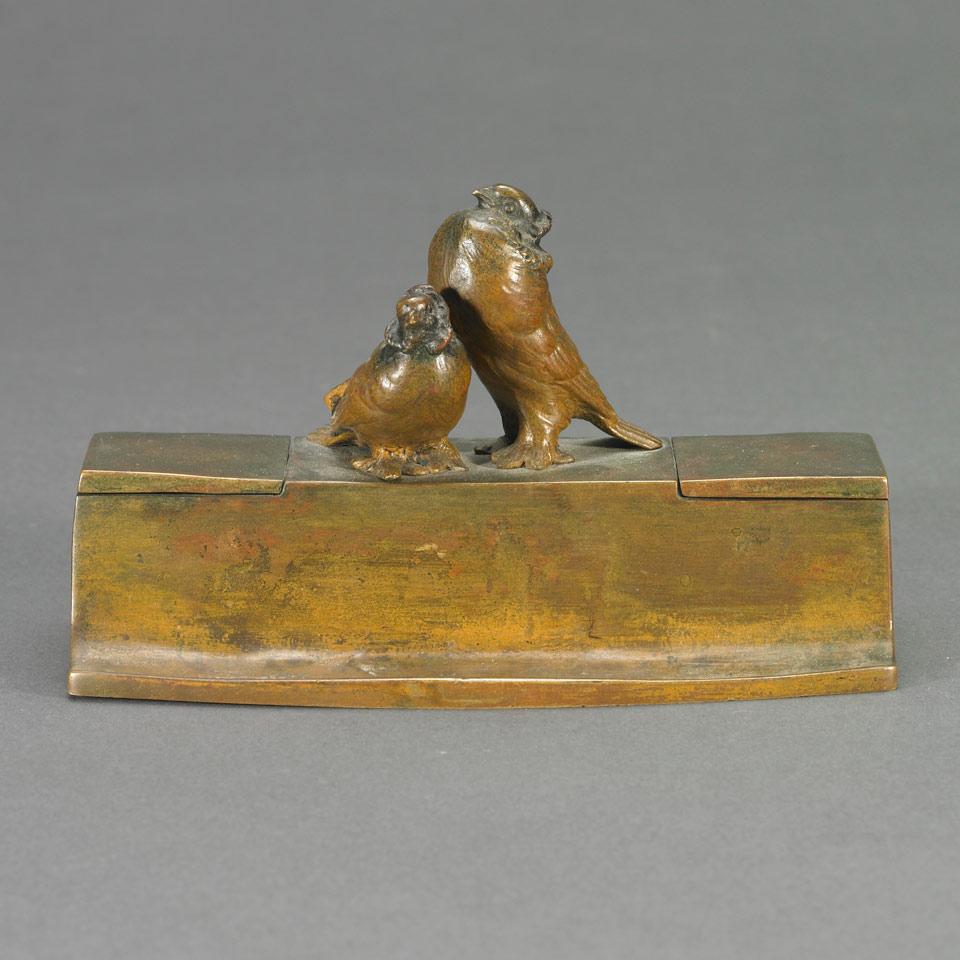 Austrian Patinated Bronze Desk Stand with Two Grouse, late 19th century