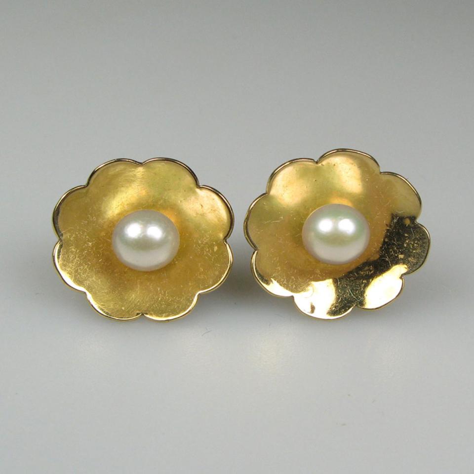 Pair Of 18k Yellow Gold Button Earrings