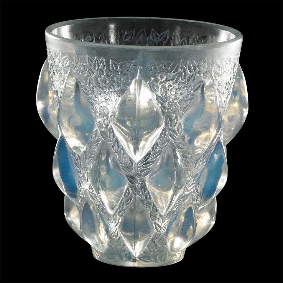 ‘Rampillon’, Lalique Opalescent Glass Vase, c.1930