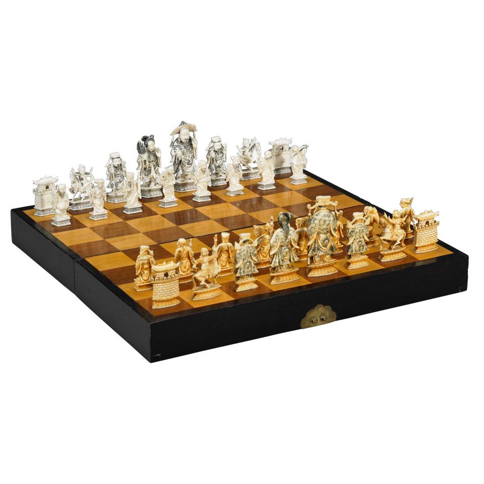 Chinese Export Cased Carved Ivory Chess Set, mid 20th century