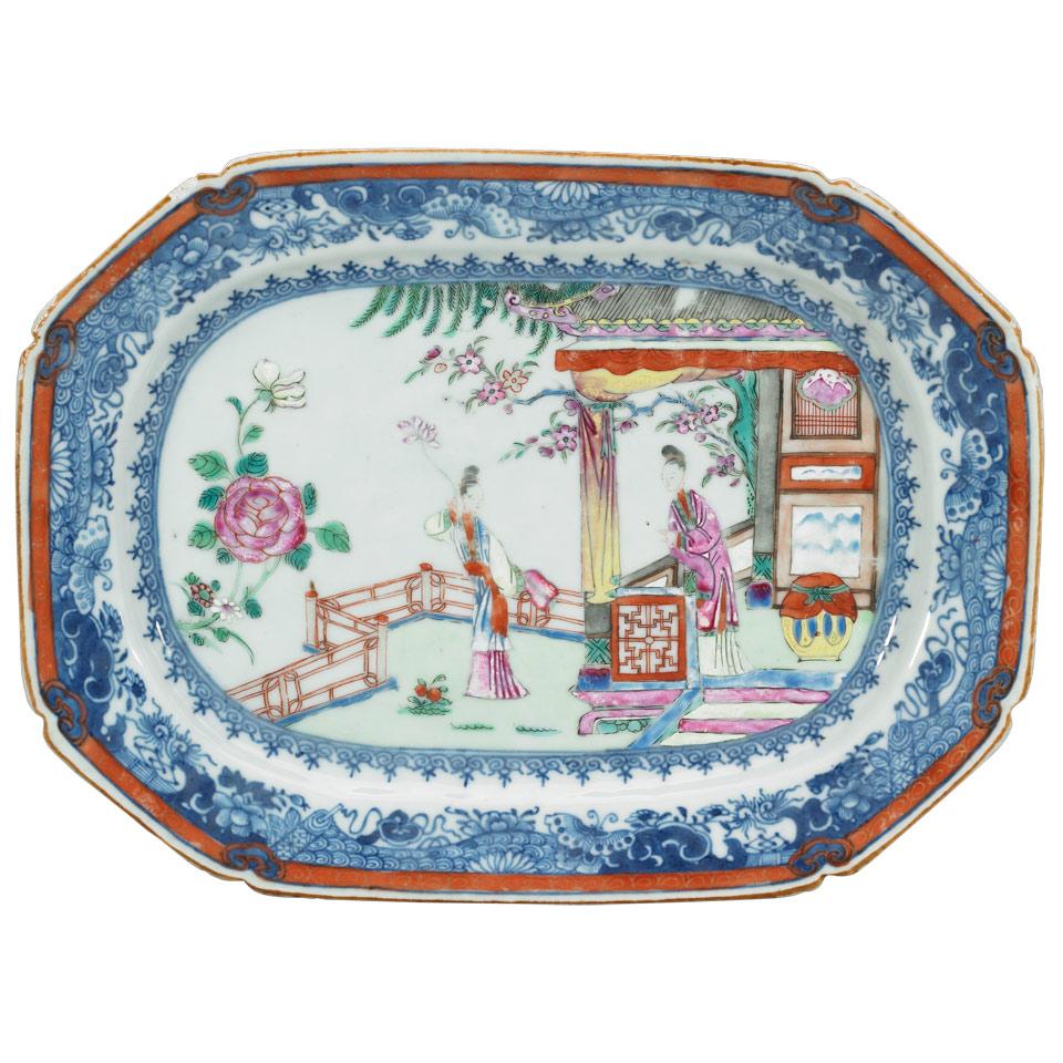 An Unusual Export Famille Rose Enameled Blue and White Serving Plate, Qing Dynasty, 19th Century