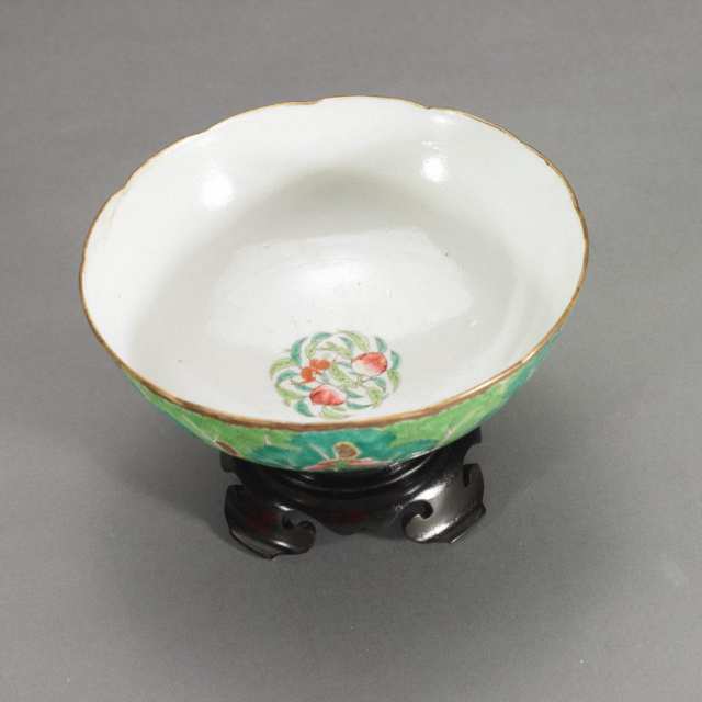 Famille Rose Cabbage Bowl, Jiaqing Mark, Qing Dynasty, Early 20th Century