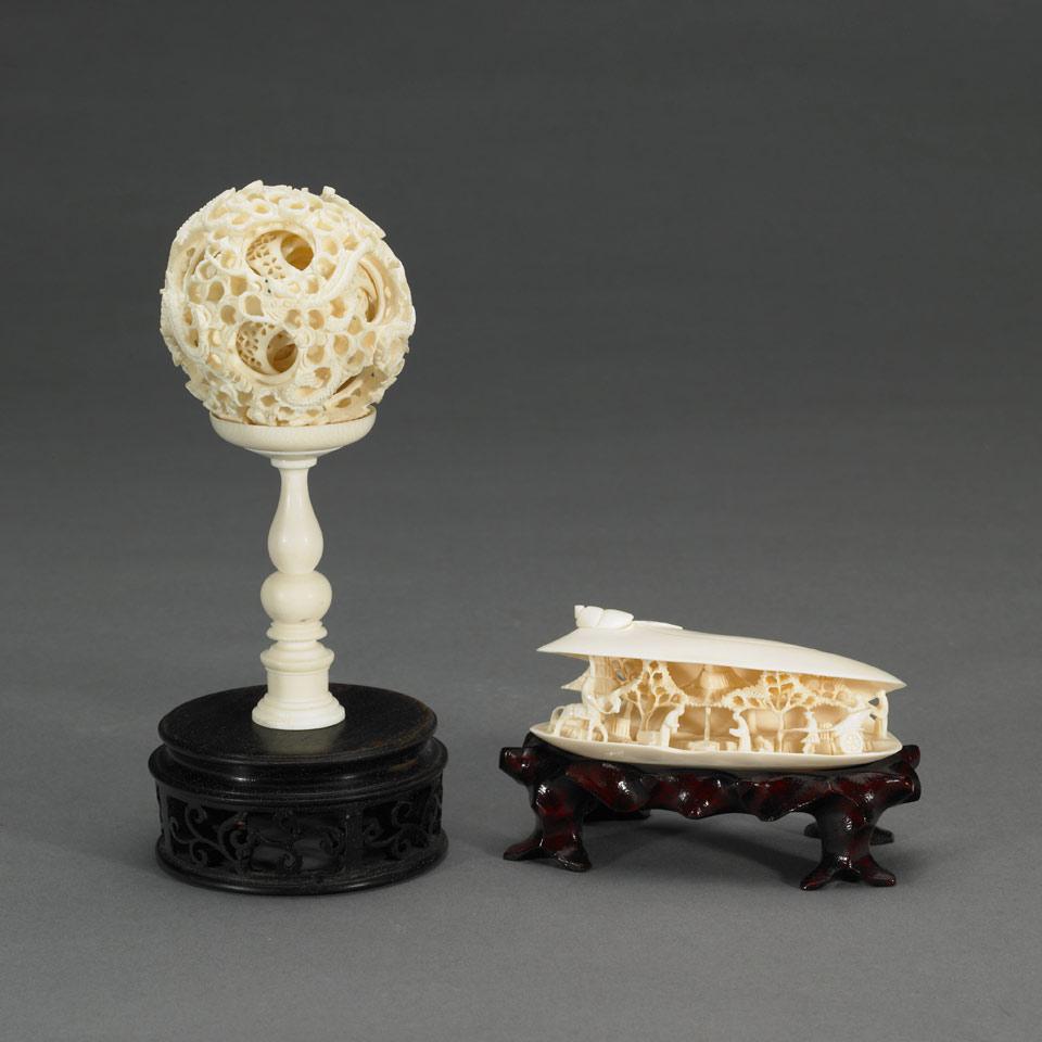 Ivory Ivory Puzzle Ball and Clam Shell