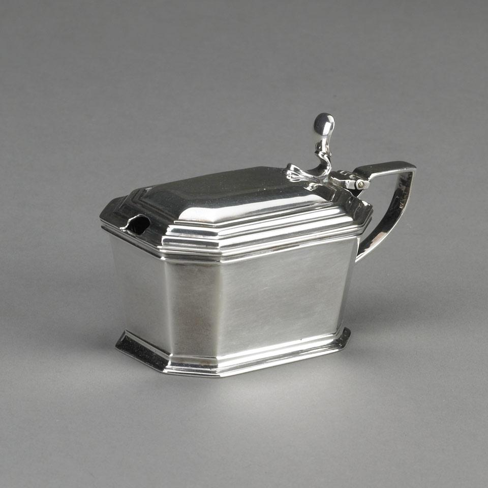 English Silver Octagonal Mustard Pot, Samuel Watton Smith & Co., London, 1913