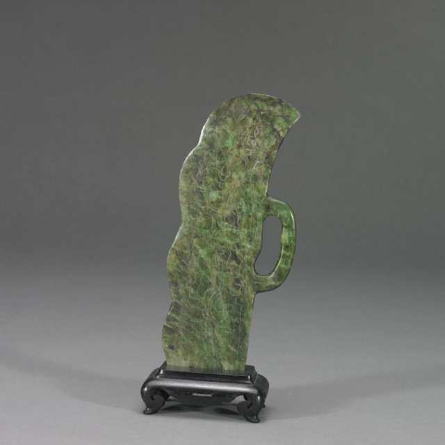 Green Jade Archaistic Halberd Head