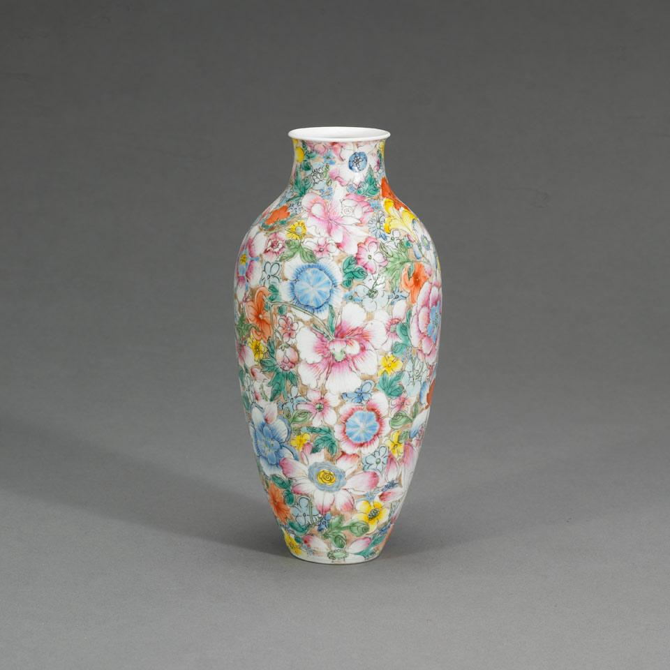 Famille Rose Millefleur Vase, Qianlong Mark, Republican Period, Early 20th Century