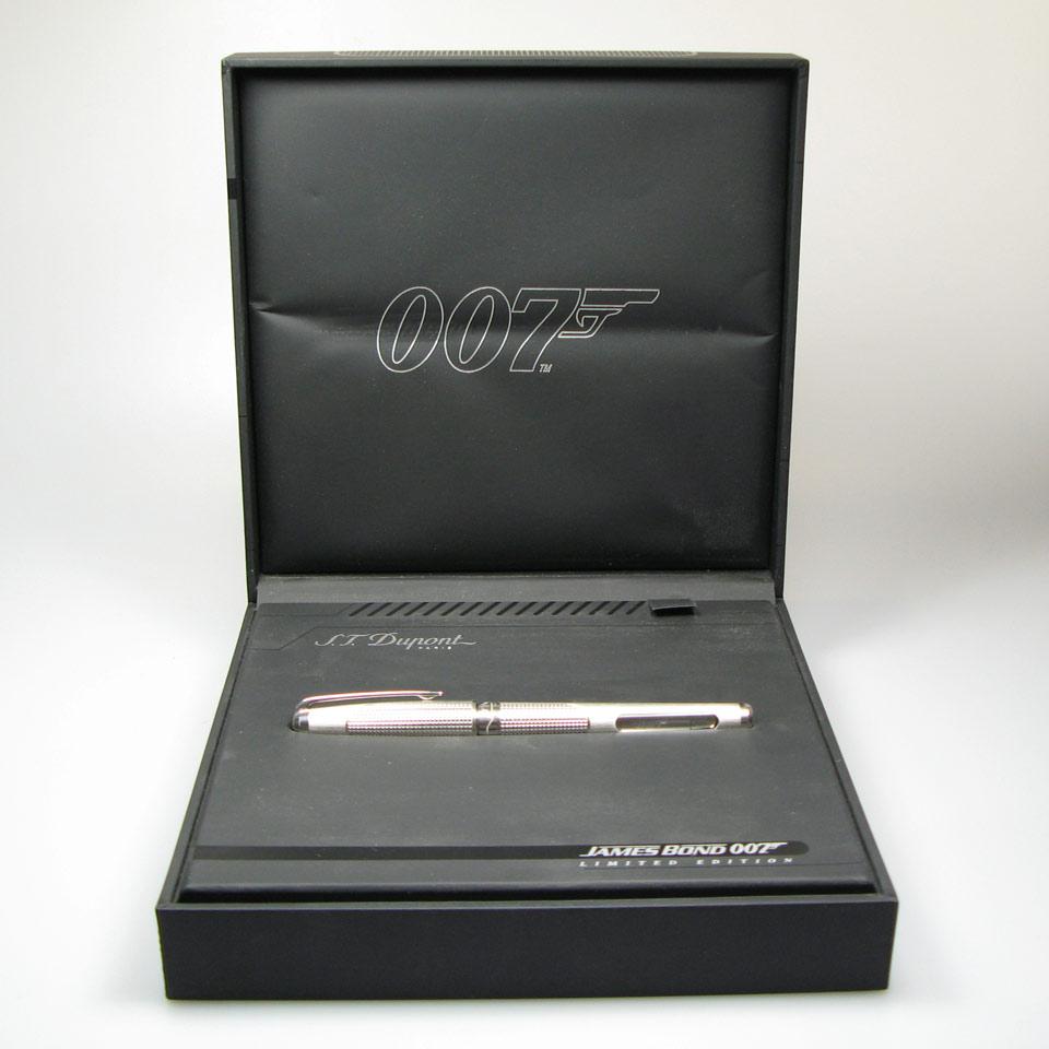 S.T. Dupont “James Bond 007” Limited Edition Fountain Pen