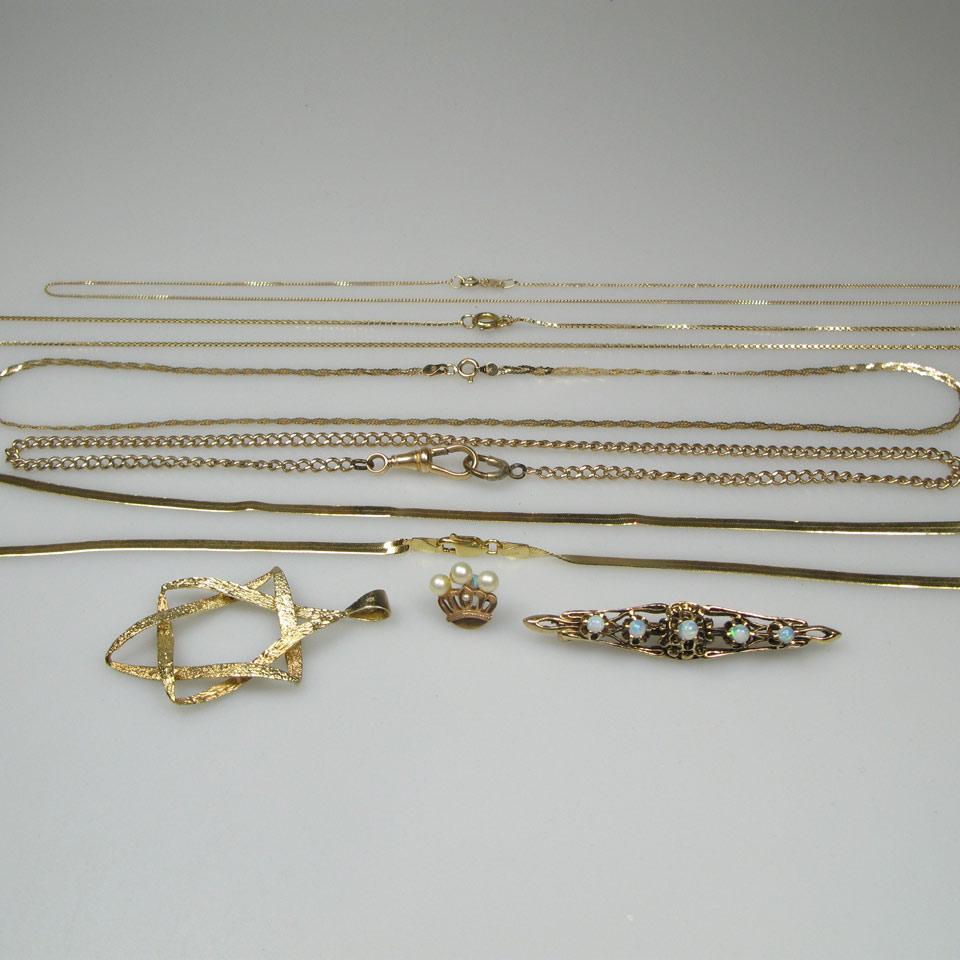 Small Quantity Of Gold Jewellery including small chains, a brooch set with opals, a clasp, etc