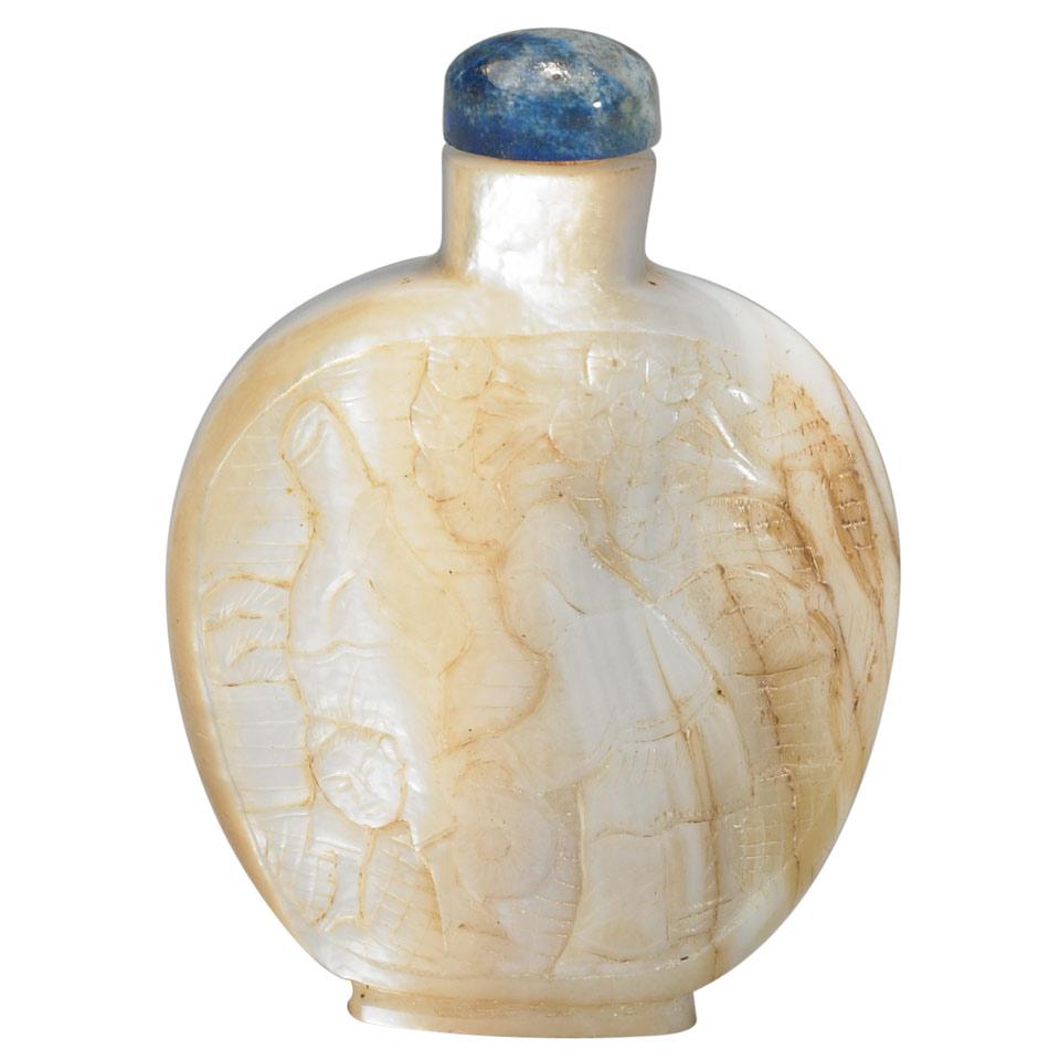 Mother-of-Pearl Snuff Bottle, Qing Dynasty, 19th Century