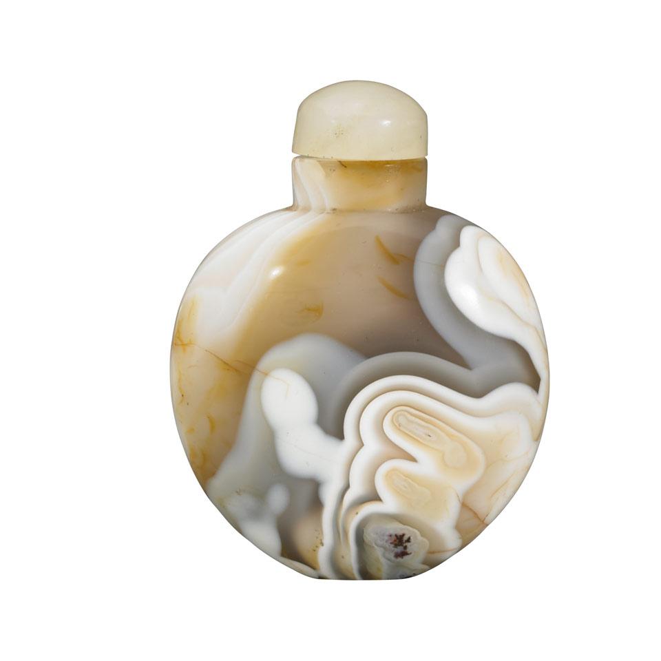 Banded Agate Snuff Bottle, Qing Dynasty, 19th Century
