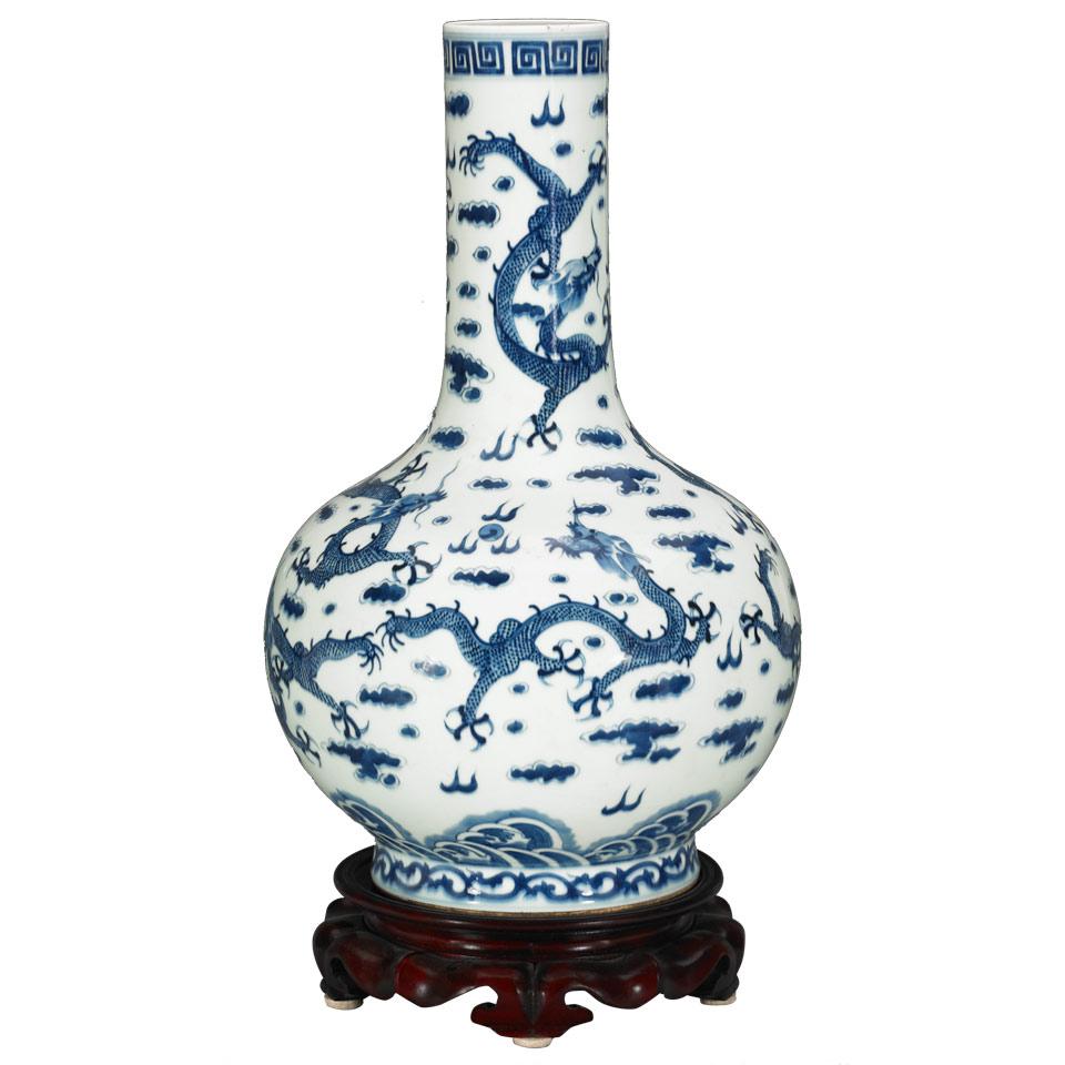 Blue and White Dragon Stick-Neck Vase, Guangxu Mark, Early 20th Century