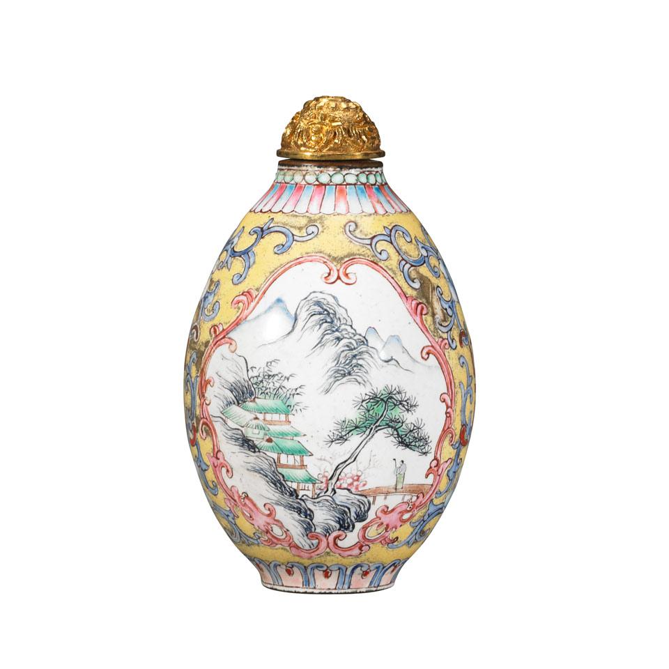 Canton Enamel Snuff Bottle, Qing Dynasty, 19th Century