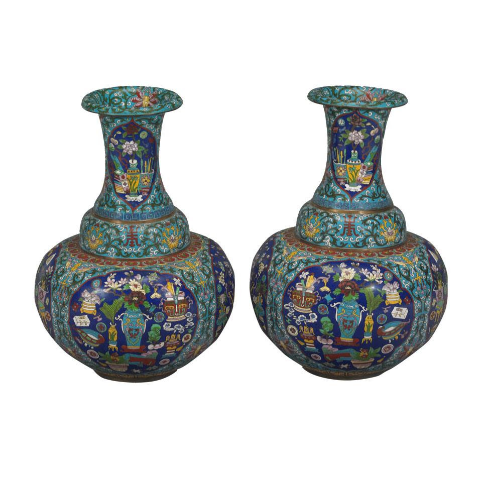 Pair of Large Cloisonné Enamel ‘100 Antique’ Vases, Republican Period, Early 20th Century