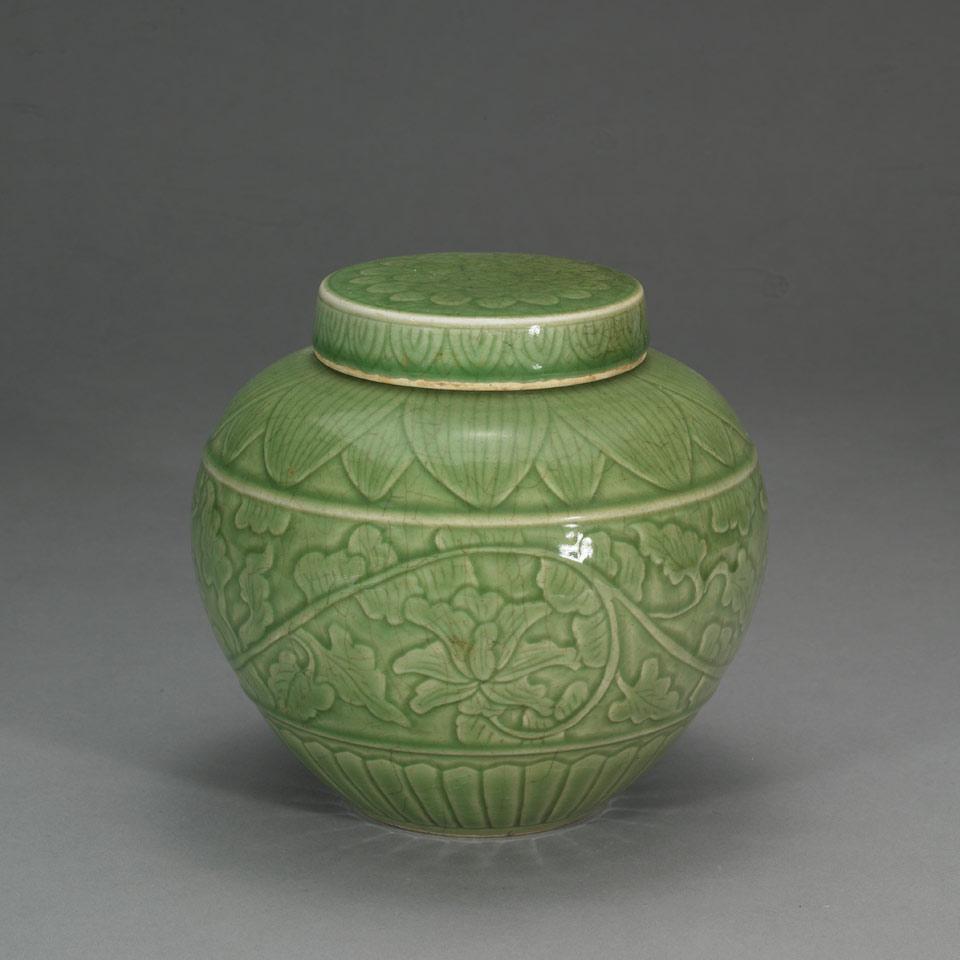 Green Yaozhao Ginger Jar and Cover