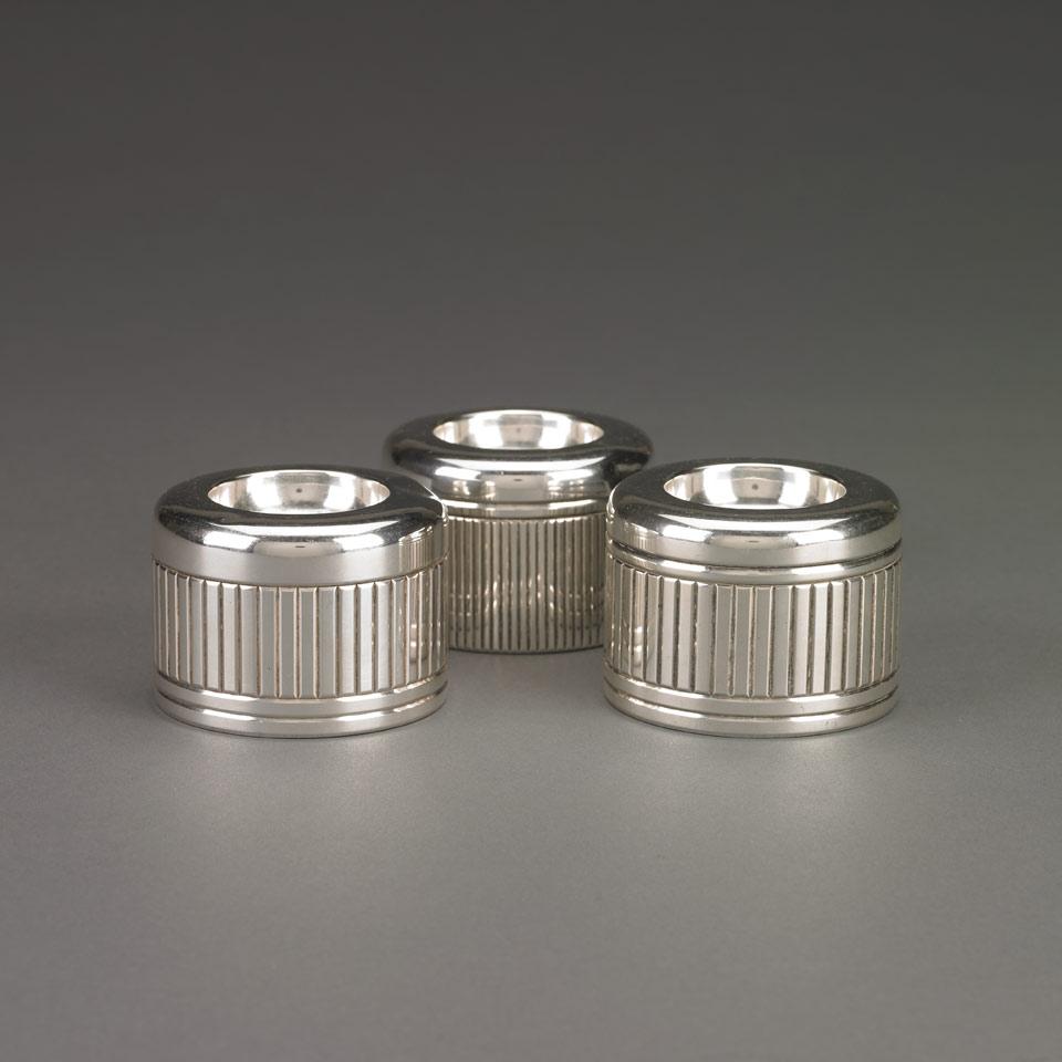 Three English Silver Cendriers, Jacques Cartier, London, 1946
