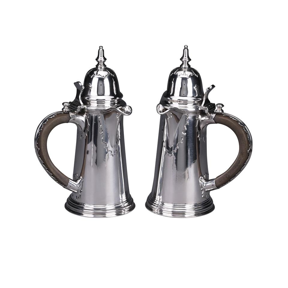 Pair of English Silver Coffee Pots, William Comyns, London, 1912