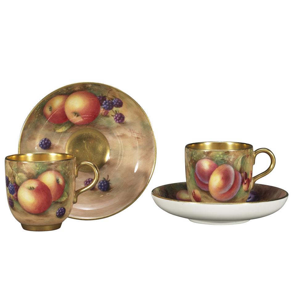 Pair of Royal Worcester Fruit-Painted Cups and Saucers, Albert Shuck and Horace Price, 1941