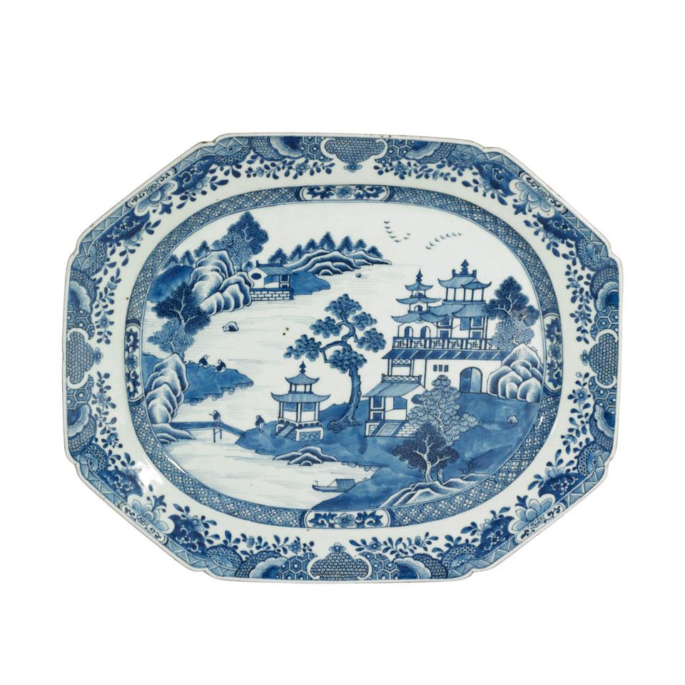 Large Export Blue and White Landscape Platter, Qing Dynasty, 19th Century